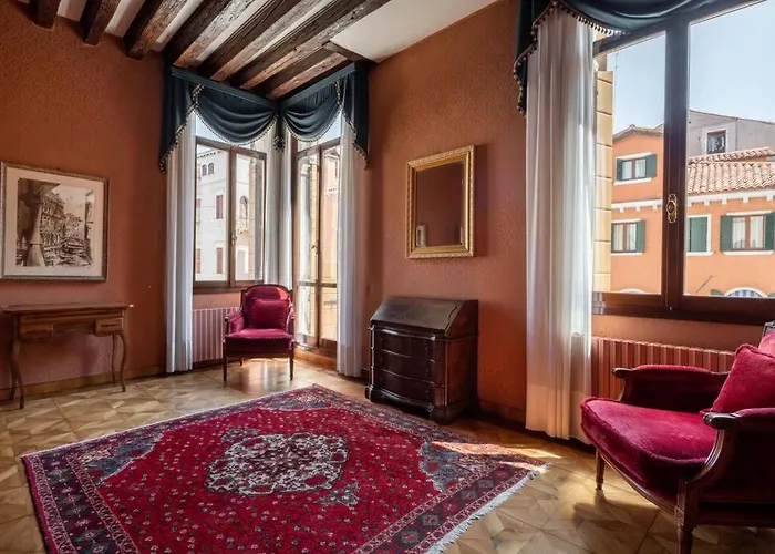 Giglio 2476 Apartment