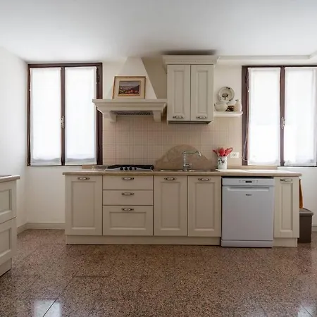 Giglio 2476 Apartamento